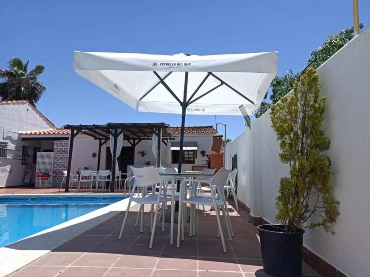 Hotel Rural Villa Torreaguila Badajoz Kültér fotó